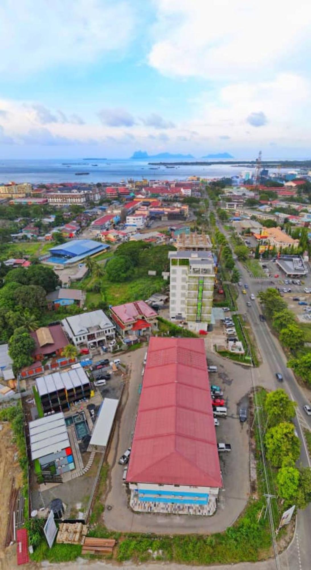 Boxinn The Kontena Home Semporna Exterior foto