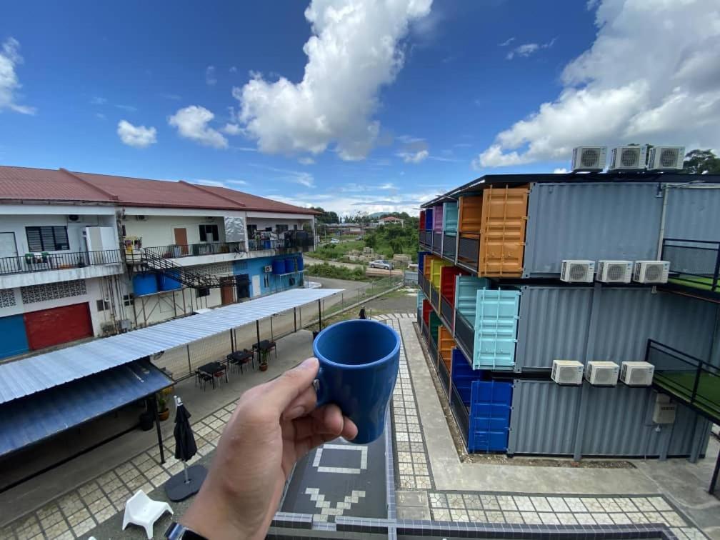 Boxinn The Kontena Home Semporna Exterior foto